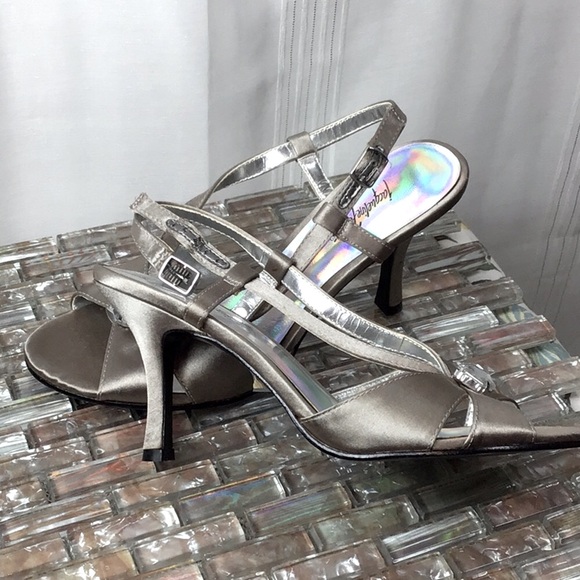 JACQUELINE FERRAR ‘Encore’ Taupe Satin Crystal Embellished Slingback Heels - Picture 6 of 9